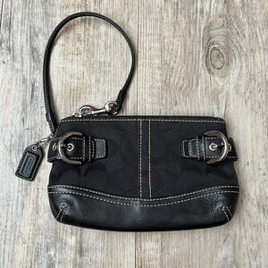 Coach Signature Wristlet Black Monogram Y2K Aesthetic Buckle Bag Pouch Vintage